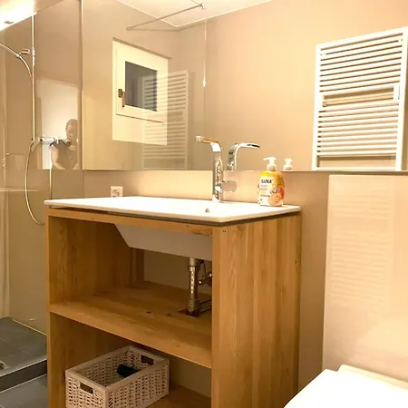 Brueggli A2 أروسا